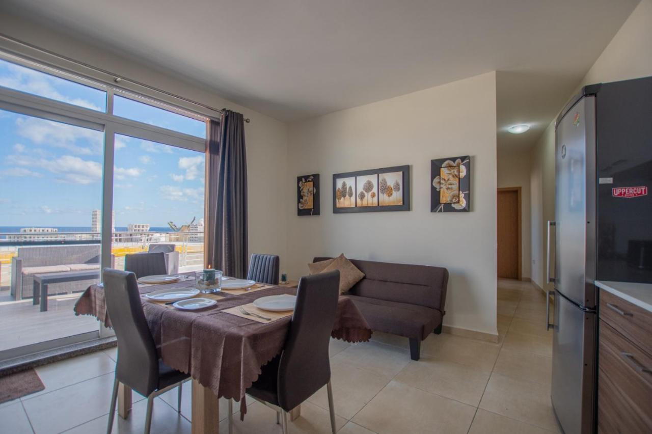Kernice Penthouse With Sea And Country Views Of Xghajra Екстериор снимка
