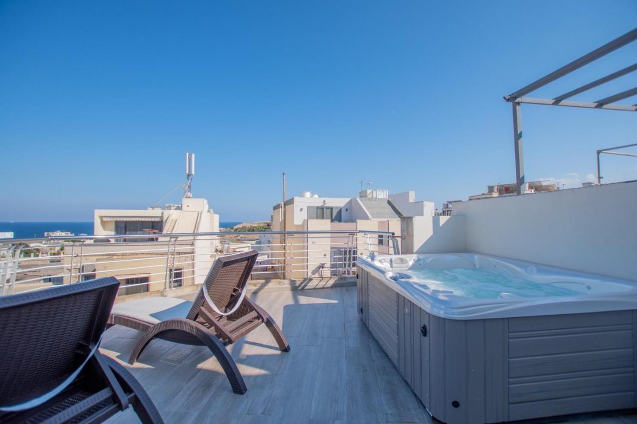 Kernice Penthouse With Sea And Country Views Of Xghajra Екстериор снимка