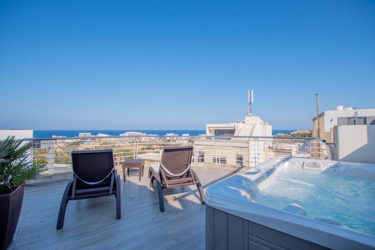 Kernice Penthouse With Sea And Country Views Of Xghajra Екстериор снимка